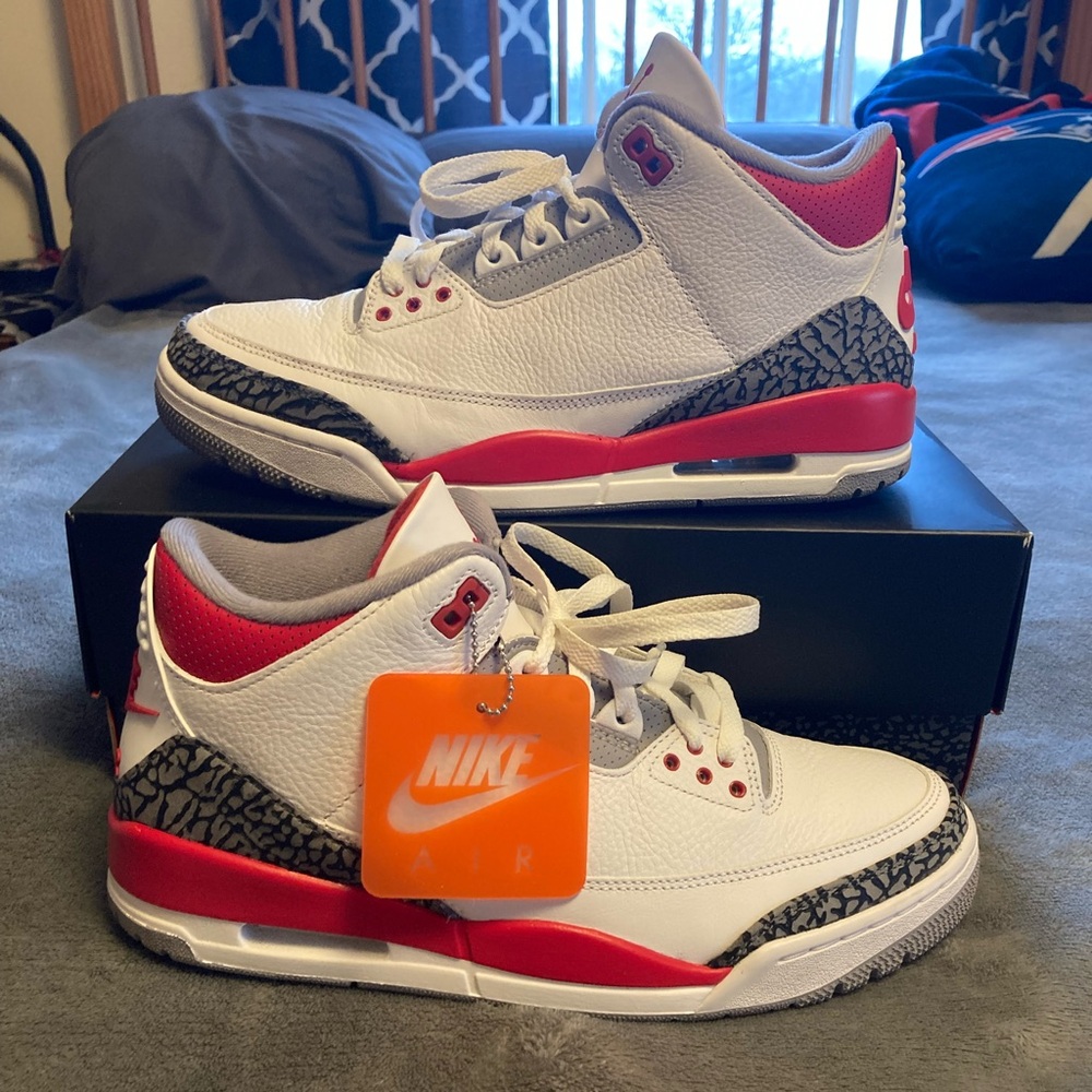 Air Jordan 3 Retro Fire Red